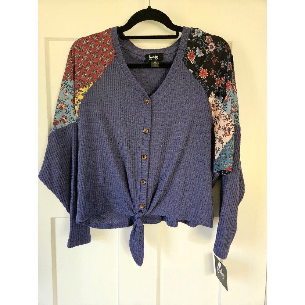By & By thermal with floral pullover shirt with tie size m NWT